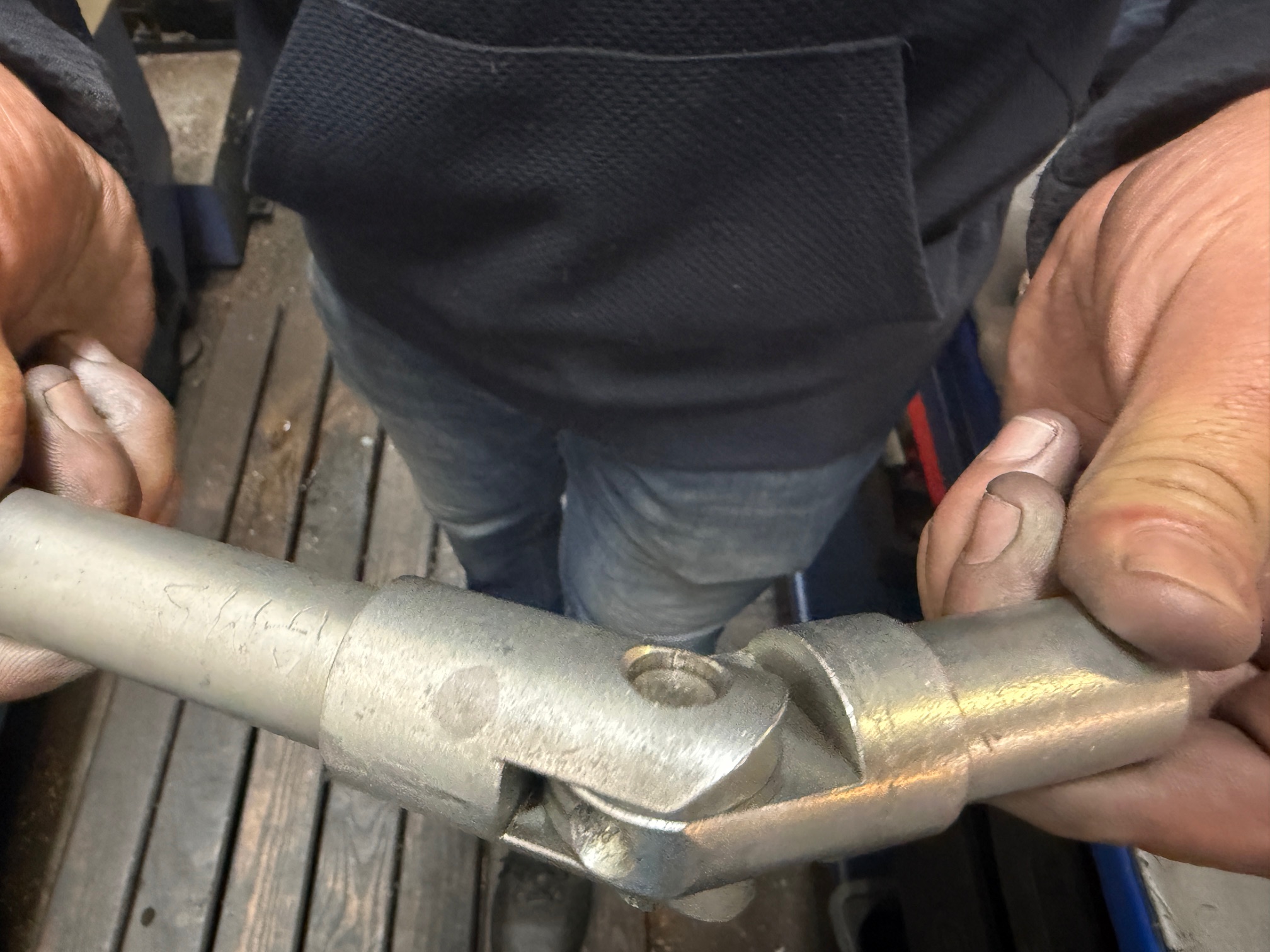 Custom joint knuckle