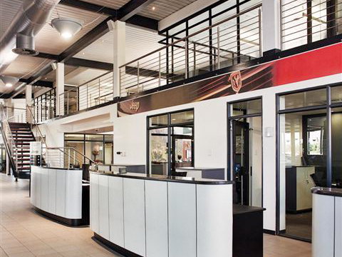 Mercedes-Benz Century City steelwork